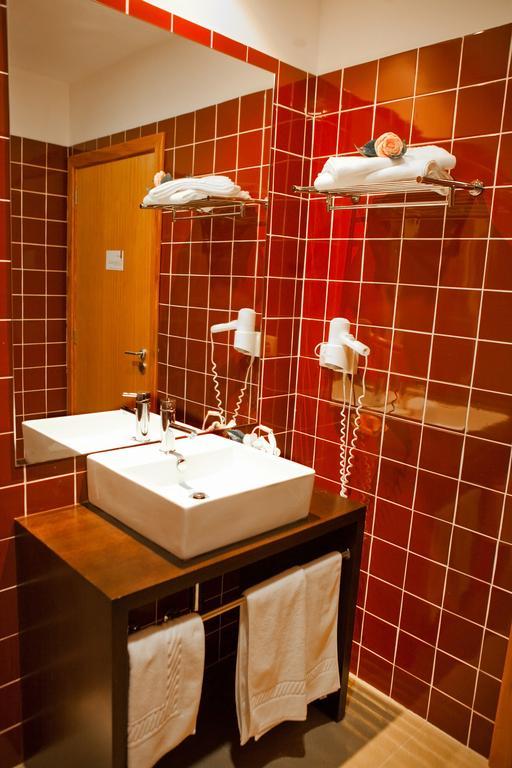 Hotel Vila Luena Віла-Верді Номер фото